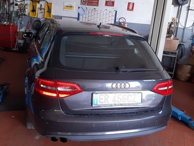 Usata Audi A4 140 CV (102 kW) 2012 Nero Station wagon