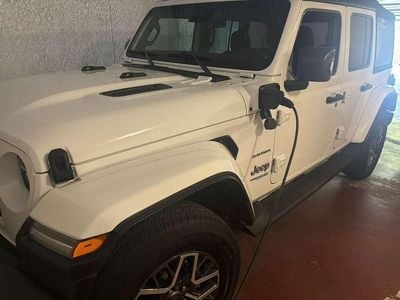 Używany Jeep Wrangler Unlimited Sahara 272 KM (200 kW) 2023 Biały SUV