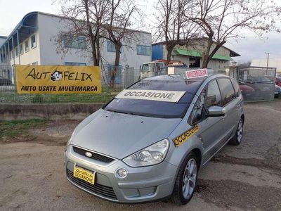 Usata Ford S-MAX Titanium 129 CV (94 kW) 2008 Grigio Monovolume