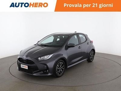 Grigio Usata 2022 Toyota Yaris Hybrid Trend Utilitaria | 18.899 € (Buon prezzo)