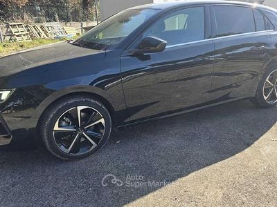 Usata Opel Astra 131 CV (96 kW) 2022 Nero Berlina