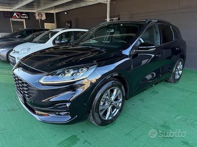 Usata Ford Kuga ST-Line X 120 CV (88 kW) 2022 Nero SUV