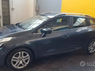 Usata Renault Clio Zen 90 CV (66 kW) 2017 Station wagon