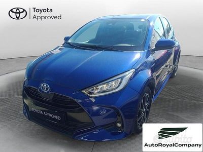 Usata Toyota Yaris Hybrid Trend 116 CV (85 kW) 2021 Other Berlina