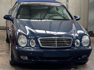 Usata Mercedes CLK200 136 CV (100 kW) 1999 Blu Cabrio