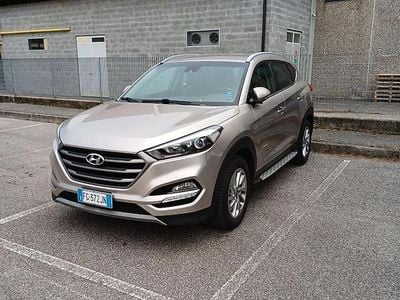 Usata Hyundai Tucson 115 CV (84 kW) 2016 Grigio SUV
