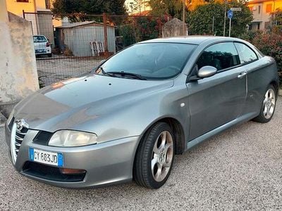Usata Alfa Romeo GT 150 CV (110 kW) 2006 Grigio Coupé
