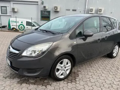 Usata Opel Meriva 120 CV (88 kW) 2016 Grigio Monovolume