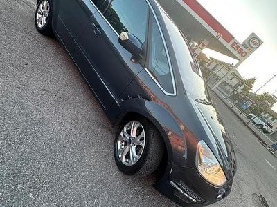 Usata Ford S-MAX S 140 CV (102 kW) 2011 Grigio Monovolume