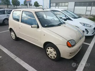 Usata Fiat 600 Anniversary 54 CV (39 kW) 2007 Beige Utilitaria
