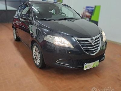 Usata Lancia Ypsilon Platinum 69 CV (50 kW) 2014 Nero Utilitaria