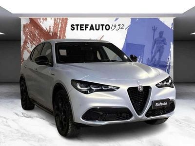 Usata Alfa Romeo Stelvio Competizione 209 CV (153 kW) 2023 Argento cubanite metalizzato SUV