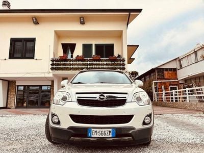 Usata Opel Antara Cosmo 163 CV (119 kW) 2012 Bianco SUV
