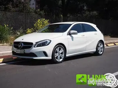 Usata Mercedes A180 109 CV (80 kW) 2018 Bianco Berlina