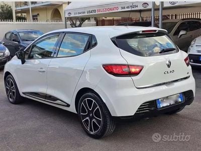 Usata Renault Clio IV 75 CV (55 kW) 2014 Bianco Berlina