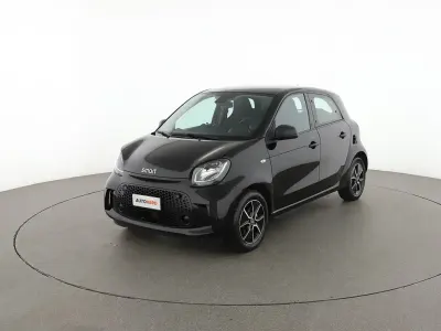 Usata Smart ForFour Electric Drive Passion 60 kW (82 CV) 2020 Nero Utilitaria