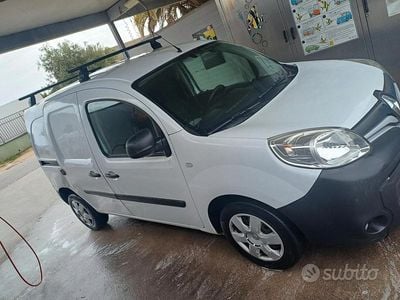 Usata Renault Kangoo 90 CV (66 kW) 2016 Bianco Monovolume