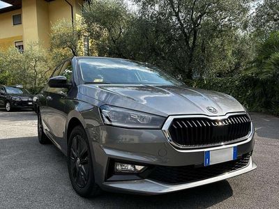 Bicolore con tetto nero Usata 2023 Skoda Fabia Style Berlina | 16.900 € (Buon prezzo)