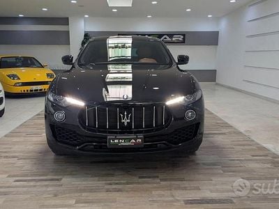 Usata Maserati Levante GranLusso 250 CV (183 kW) 2018 Nero SUV