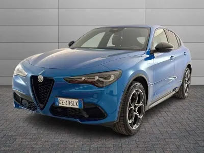 Usata Alfa Romeo Stelvio Veloce 209 CV (153 kW) 2025 Blu/azzurro SUV