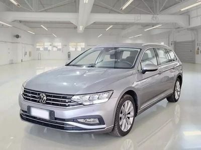 Usata 2021 VW Passat Business Station wagon | 22.300 € (Cara)