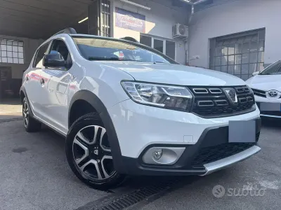 Usata Dacia Sandero 95 CV (69 kW) 2019 Bianco Utilitaria