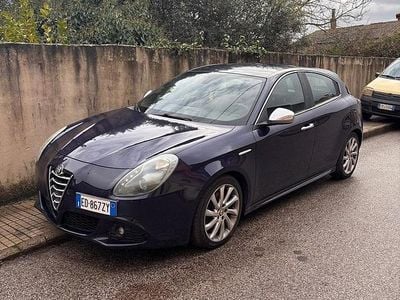 Usata Alfa Romeo Giulietta 140 CV (102 kW) 2011 Blu Utilitaria