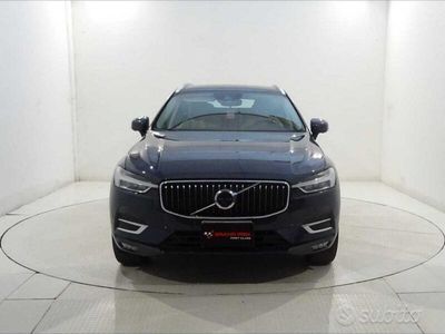 usata Volvo XC60 B4 (d) AWD Geartronic Momentum