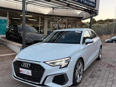 Usata Audi A3 S-Line 150 CV (110 kW) 2024 Bianco Berlina