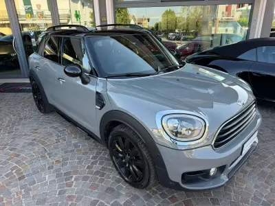 Occasion Mini Cooper D Countryman 150 ch (110 kW) 2017 Melting service metallic SUV