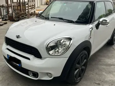 Usata Mini Countryman 143 CV (105 kW) 2013 Bianco SUV