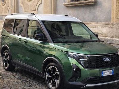 Usata Ford Tourneo Courier Active 2024 Monovolume