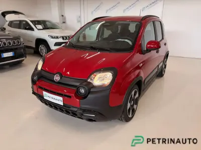 Nuova Fiat Panda Cross Cross 65 CV (47 kW) 2026 Rosso passione Utilitaria
