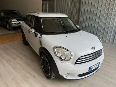 Usata Mini Cooper D Countryman 90 CV (66 kW) 2012 Other SUV