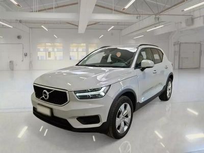 Grigio Usata 2021 Volvo XC40 Momentum SUV | 23.450 € (Ottimo prezzo)