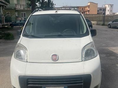 Usata Fiat Qubo Trekking 75 CV (55 kW) 2010 Bianco Monovolume