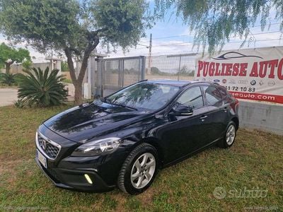 Occasion Volvo V40 CC Momentum 115 ch (84 kW) 2016 Noir Break