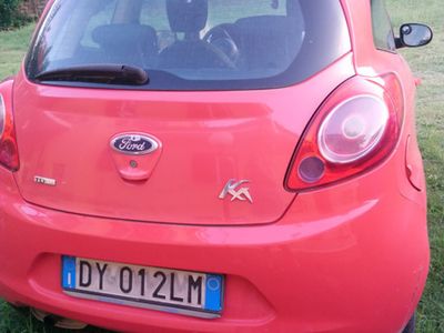 Usata Ford Ka Titanium 75 CV (55 kW) 2009 Rosso Utilitaria