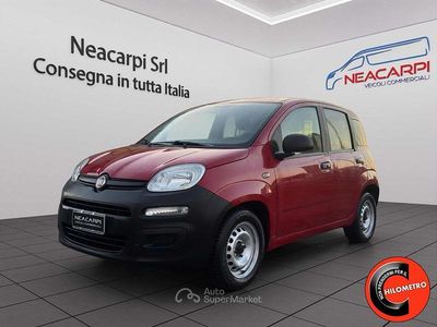 Usata Fiat Panda Pop 80 CV (58 kW) 2016 Rosso pastello Furgone