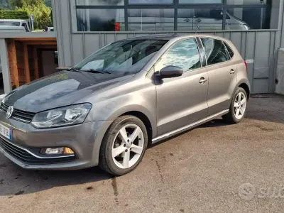 Usata VW Polo Comfortline 90 CV (66 kW) 2015 Berlina