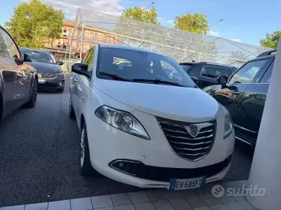 Usata Lancia Ypsilon
