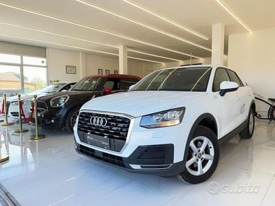 Usata Audi Q2 Business 116 CV (85 kW) 2017 Bianco SUV