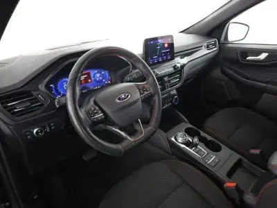 Usata Ford Kuga ST-Line 152 CV (111 kW) 2023 Agate black SUV