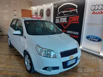 Usata Chevrolet Aveo 82 CV (60 kW) 2010 Bianco Berlina