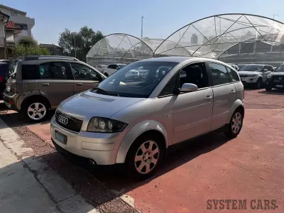 Usata Audi A2 75 CV (55 kW) 2002 Argento Utilitaria
