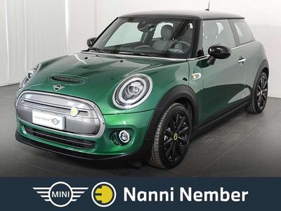 Usata Mini Cooper SE 135 kW (184 CV) 2020 British racing green iv Utilitaria