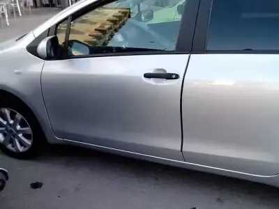 Usata Toyota Yaris 65 CV (47 kW) 2008 Grigio Utilitaria