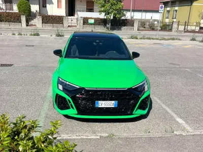 Usata Audi RS3 Design 400 CV (294 kW) 2024 Verde Berlina