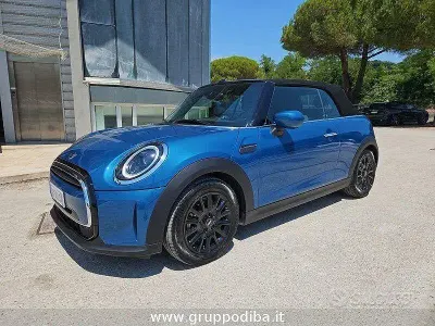 Usata Mini Cooper Cabriolet Classic 136 CV (100 kW) 2022 Blu/azzurro Cabrio