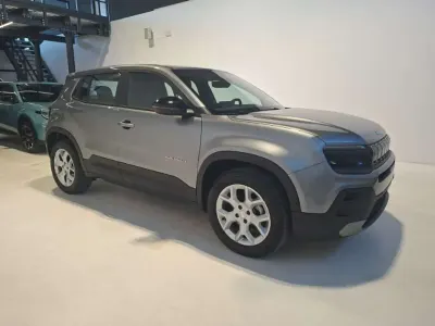 Usata Jeep Avenger Altitude 101 CV (74 kW) 2025 Grigio SUV